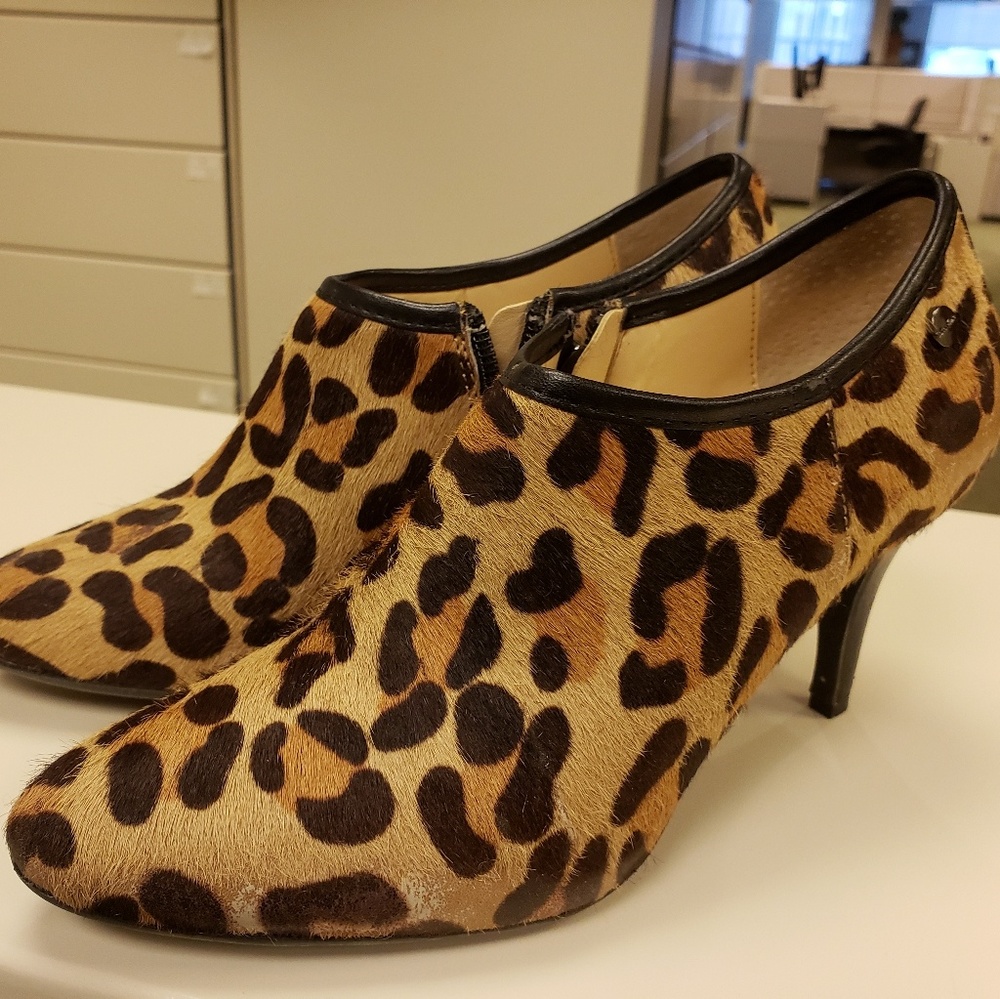 Calvin Klein Jenny 5m booties